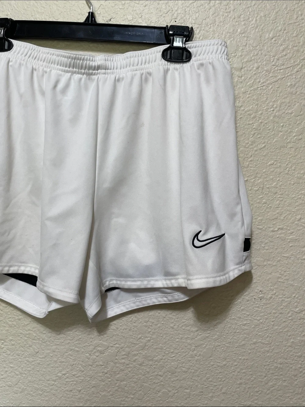 Nike women white